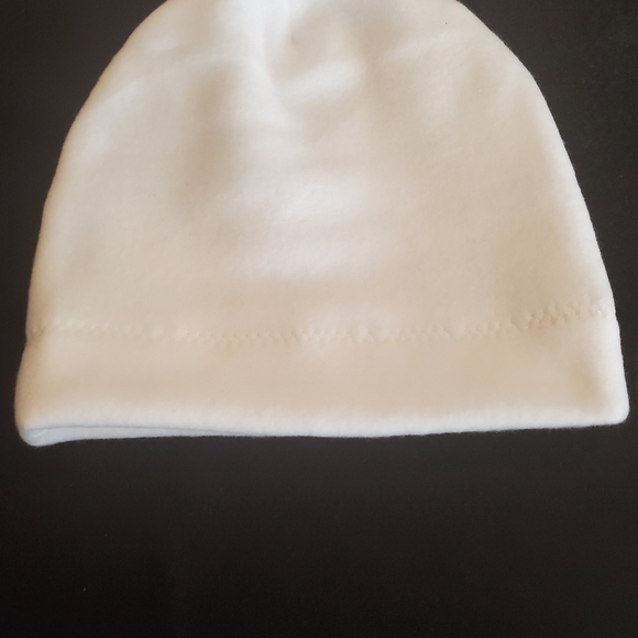 New White Fleece Beanie Winter Hat and Scarf Set Adult sz Hand Crafted - Picture 2 of 3